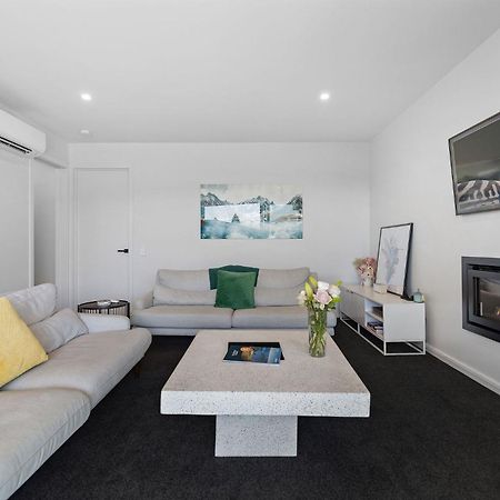 קווינסטאון Homestead Retreat - 2 Bedroom - Lake View מראה חיצוני תמונה